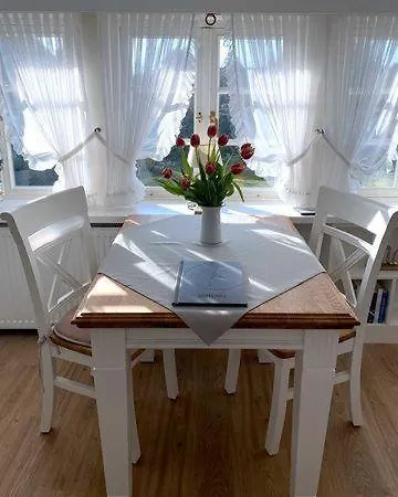 Haus Petje Апартаменты Кайтум